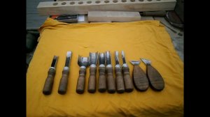 Набор для резьбы по дереву