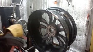 Профессиональная сварка литых дисков.