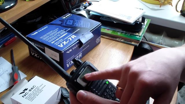 Рация Yaesu VX-7R смотреть онлайн