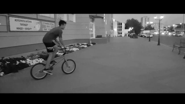 BMX CLIP смотреть онлайн