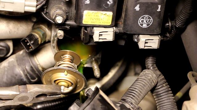 KIA Hyundai 2L Beta 2 Engine Thermostat Replacement Spectra5 Easy Way Thorough смотреть онлайн