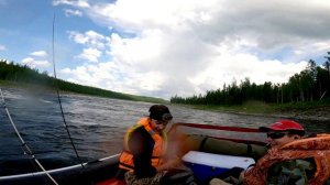 Островной порог на реке Северная