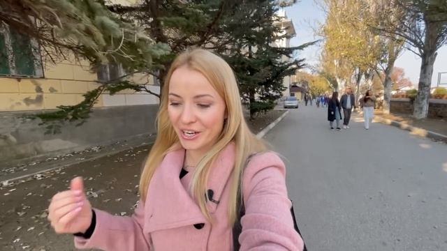 КРЫМ: туристы РИНУЛИСЬ на длинные ВЫХОДНЫЕ в Феодосию // Старинные дачи // Крым сегодня ОГРАНИЧЕНИЯ смотреть онлайн
