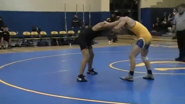 Jonathan Ares (Central) vs Jason Vargas (Chicopee Comp) смотреть онлайн