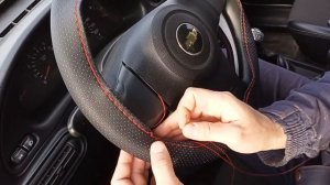 Главные ошибки при перетяжке оплётки руля.  Как обшить руль оплёткой. Оплётка на руль с Aliexpress.