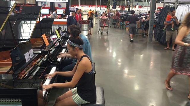 Piano Impromptu of Someone Like You by Adele | Costco Piano Girl and Piano Sales Guy смотреть онлайн