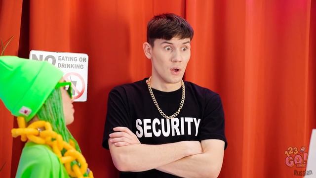 ПРОНОСИМ СЛАДОСТИ В КЛУБ || Как пронести еду куда угодно! Секретные лайфхаки от 123 GO! FOOD смотреть онлайн