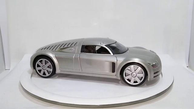 Audi Supersportwagen "Rosemeyer" Maisto 1:18 смотреть онлайн