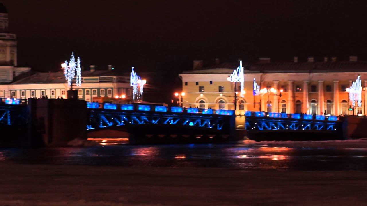 Дворцовый мост, Стрелка Василийского острова, Санкт-Петербург, 4 янкваря 2015 года. смотреть онлайн