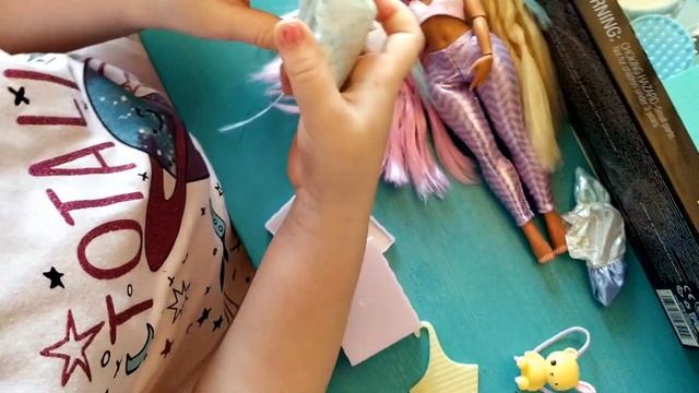 Распаковка Candylicious LOL OMG и Розыгрыш LOL Surprise смотреть онлайн