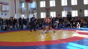 Вес 92 кг. Горлов (Лабинск)-Эссоме (Армавир) 2008-2010 г.р.