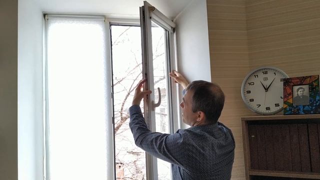 Выпала створка окна... Что делать? смотреть онлайн