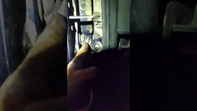 при включении стеклоподьёмника работает замок#приора#не работает стеклоподьёмник смотреть онлайн