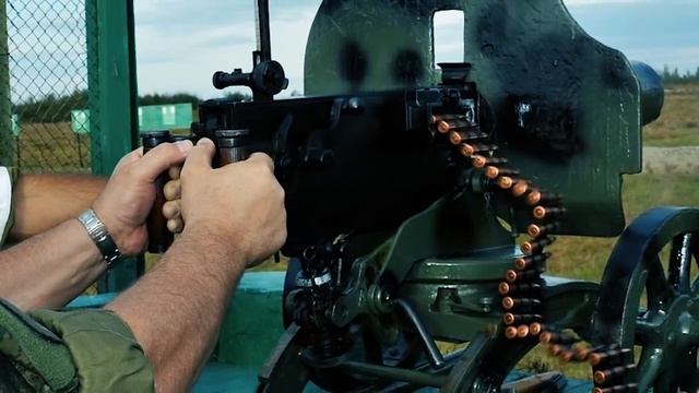 Зачем матросы закутывались в пулеметные ленты? смотреть онлайн
