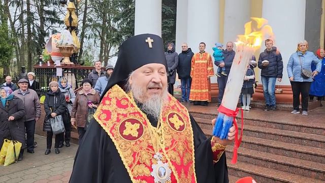 Благодатный огонь из Иерусалима в Гомеле смотреть онлайн