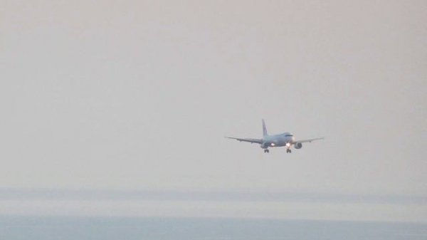 Похожи ливреи Ютэйр и FlyOne Armenia или нет?