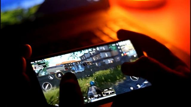 OnePlus 5T PUBG Mobile Gameplay/Adreno 540/Snapdragon 835 / oreo смотреть онлайн