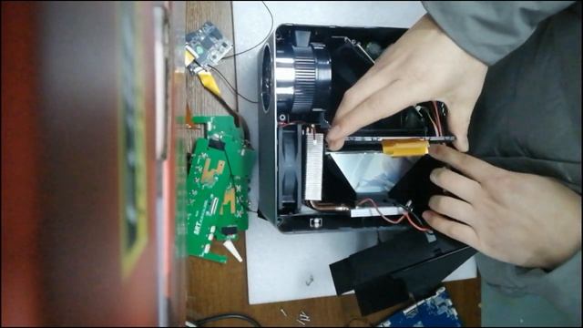 Touyinger T10 Replace The LCD Screen And Clean The Dust On LCD Screen