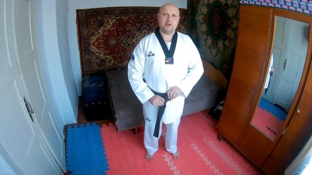 Как правильно завязывать пояс. Тхеквондо WT #StayHome тренируемся дома смотреть онлайн