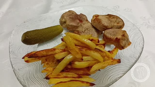 ВКУСНЕЙШИЙ КАРТОФЕЛЬ в духовке "БЕЗ НАПРЯГА" - ещё один ПРОСТОЙ ВАРИАНТ КАРТОШКИ ФРИ смотреть онлайн