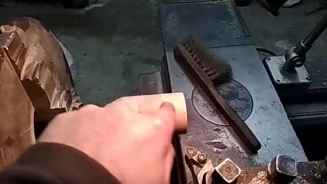 Бокал из металла и дерева своими руками. Оригинальный подарок своими руками. смотреть онлайн