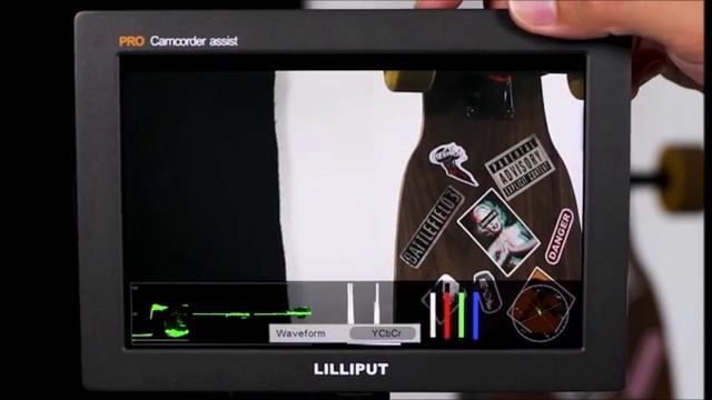 Lilliput Q7 PRO (Menu feature showcase with battery installation) смотреть онлайн