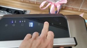 Распаковка — Вакуумный упаковщик Kitfort KT-1532