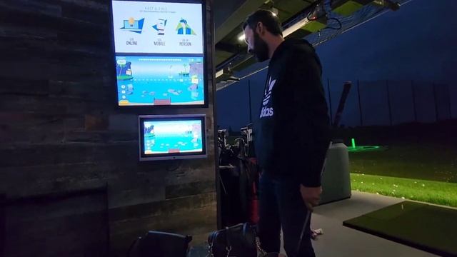 Golf and "Gulp" ? at LaunchPad - Heritage Pointe Calgary | @wethemuttons vid#587 смотреть онлайн