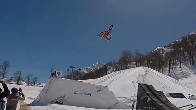 РОЗА ХУТОР, СОЧИ Quiksilver New Star Camp