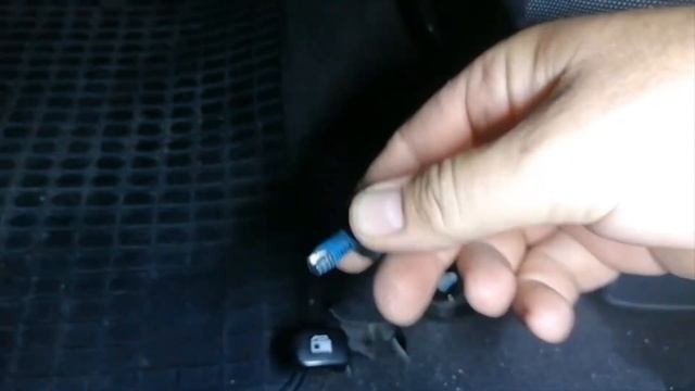 How to Remove or Replace Front Seat Chevrolet Aveo смотреть онлайн