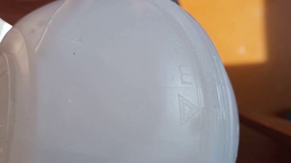 Расширительный бачок бачёк на Пассат Б3 Zikmar Z68162R аналог 1H0121407A