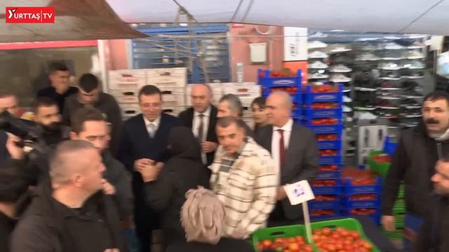 İmamoğlu AKP Seçim Bürosuna Girdi! AKP'nin Kalesinde Şok Eden Sevgi Seli!