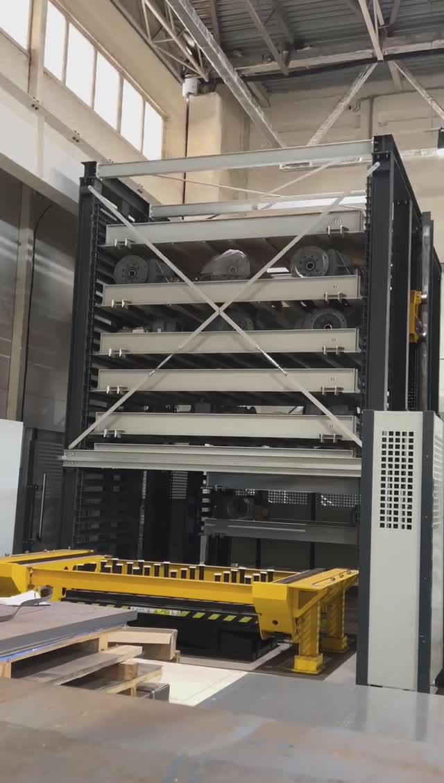 Компания «ДиКом» отгрузила 100-й автоматизированный склад клиенту КИИТ в России смотреть онлайн