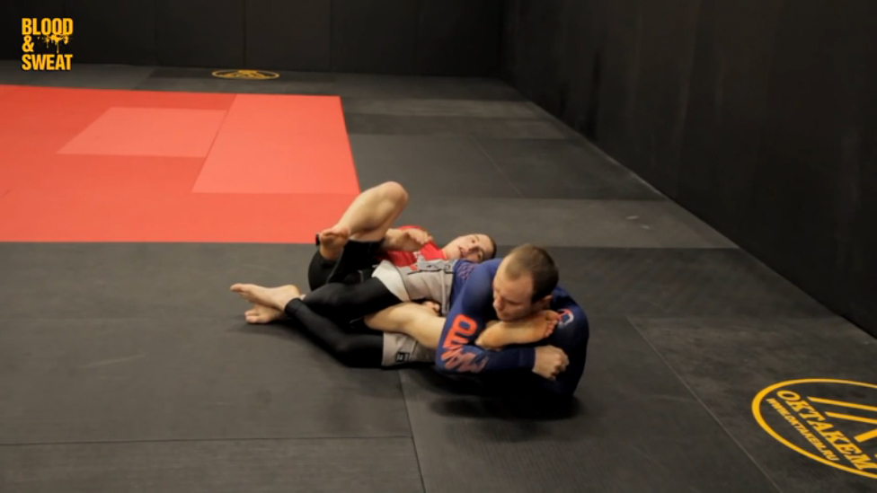 Рычаг колена из стойки. Джиу джитсу. смотреть онлайн