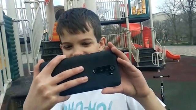 ЗАКРЫВАЙ УШИ И ГЛАЗА! смотреть онлайн