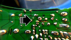 Ремонт, выключается. Музкомплекс SAMSUNG MM-E330D. Входит в защиту. Как самому найти неисправность.