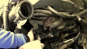 замена сальника нижнего термостата Dodge Caliber. Часть 1
