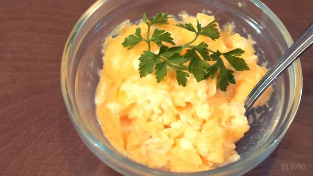 5 СПОСОБОВ СДЕЛАТЬ ВКУСНЯШКУ В МИКРОВОЛНОВКЕ! смотреть онлайн