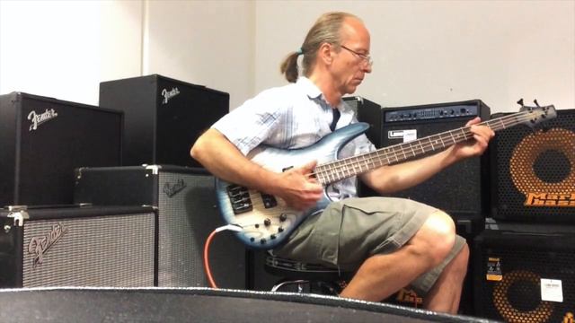 Ibanez Bass SR 600 E CTF Nordstrand PUs, big fun with four strings and Mark, Marcus and Stanley. смотреть онлайн