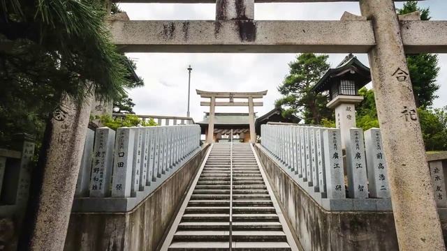 Прогулки по Японии. Часть 11. Закоулки города Йонаго смотреть онлайн