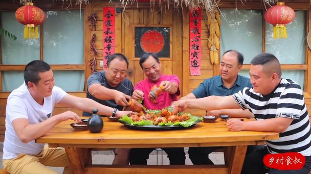 Cook 4 Huge Cow Hoof from Butchery, So Tasty! Tomato Stew, Sour and Sweet! | Uncle Rural Gourmet смотреть онлайн
