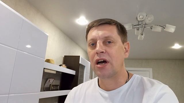 Вот почему мужик должен давать деньги женщине смотреть онлайн