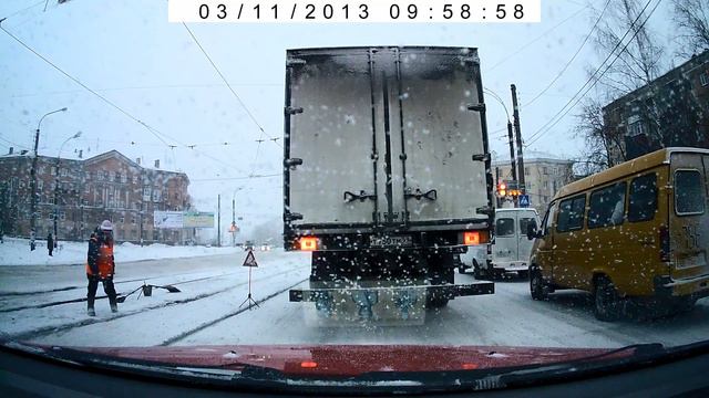 Mystery MDR-820HD смотреть онлайн