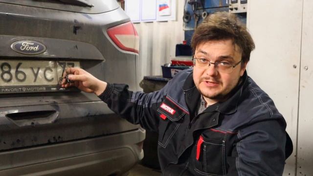 Ford Kuga 2. Вскрываем с севшим аккумулятором смотреть онлайн