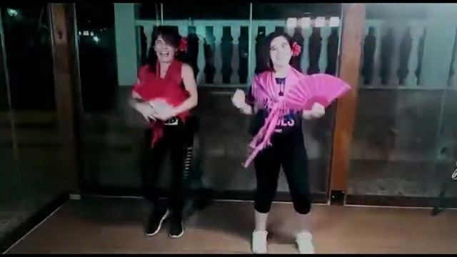 Yo Resistiré El Chevo - Zumba Flamenco Flow - Coregrafia by MAJOEM junto con Emma смотреть онлайн