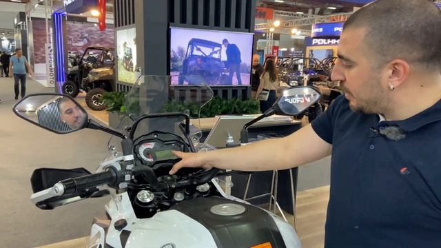 2022 Benelli TRK 502 X Ön İnceleme | İtalya'da A2 Sınıfı Satış Birincisi | Istanbul Motosiklet Fuar смотреть онлайн