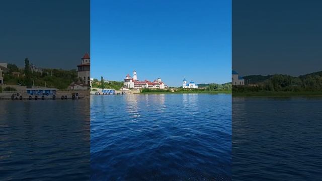 Презентация картины маслом "Монастырь на берегу Волги" смотреть онлайн