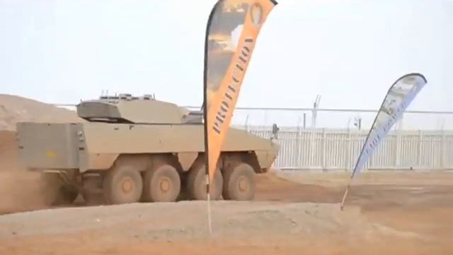Badger IFV & Rooikat AFV @ AAD 2014 смотреть онлайн
