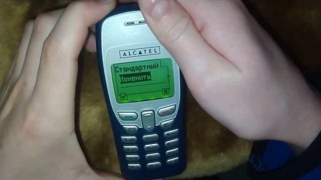 обзор телефона Alcatel OT 320 смотреть онлайн