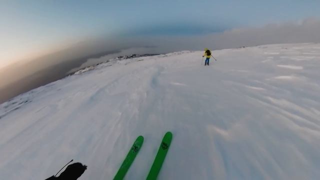 ETNA: Europe's Highest Active Volcano (it's in Southern Italy) смотреть онлайн